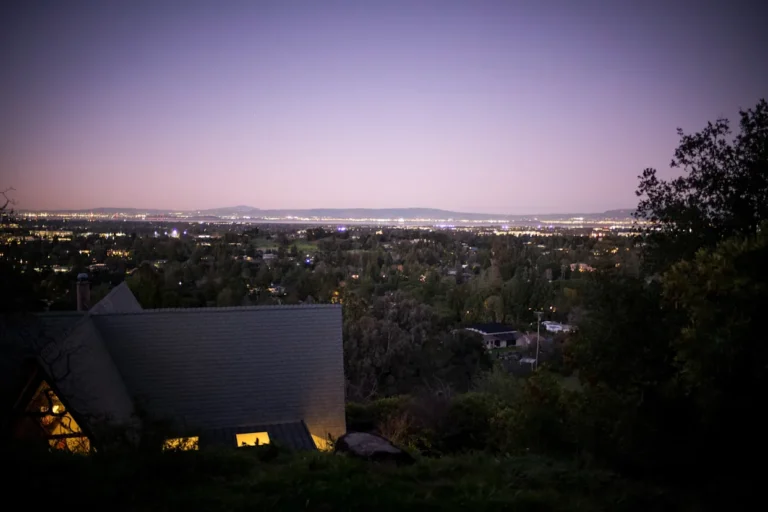 e334df232fcf1c1cf056f15546f47606