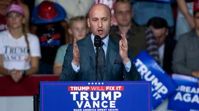 millerstephen_110224gn04_w