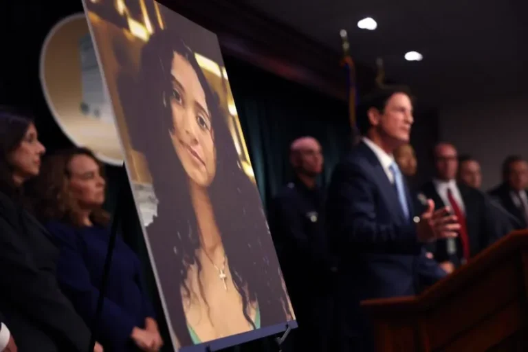 884c5a827541b621a4ed16986a74adc6